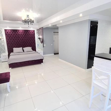 Apartaments On Prospekt Mira 35 Krivoy Rog Exterior foto