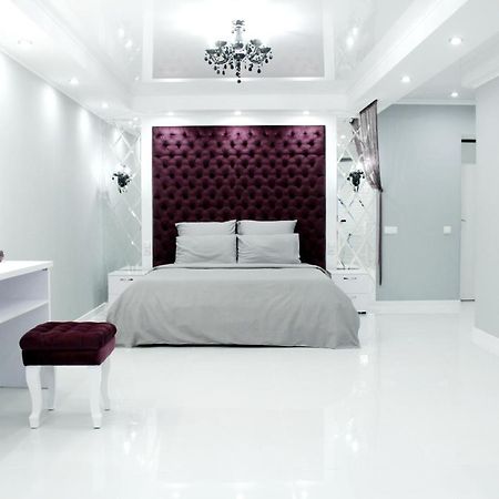Apartaments On Prospekt Mira 35 Krivoy Rog Exterior foto