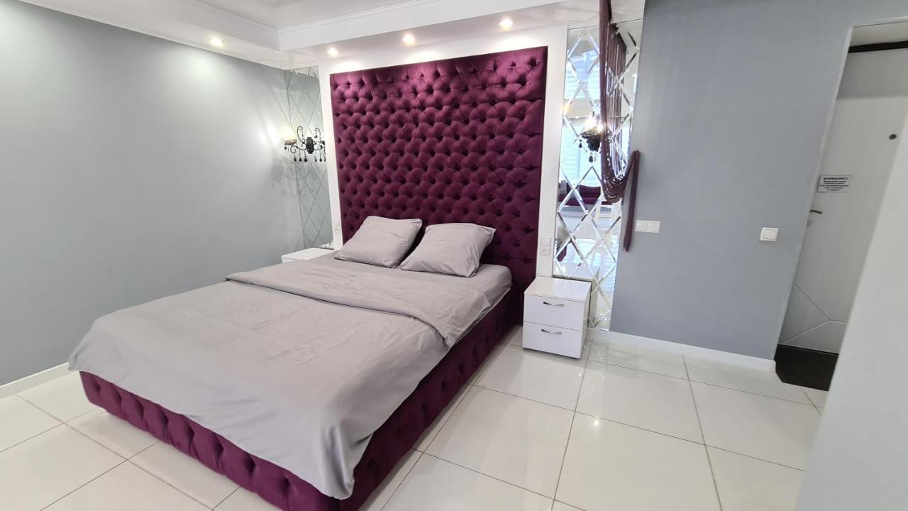 Apartaments On Prospekt Mira 35 Krivoy Rog Exterior foto