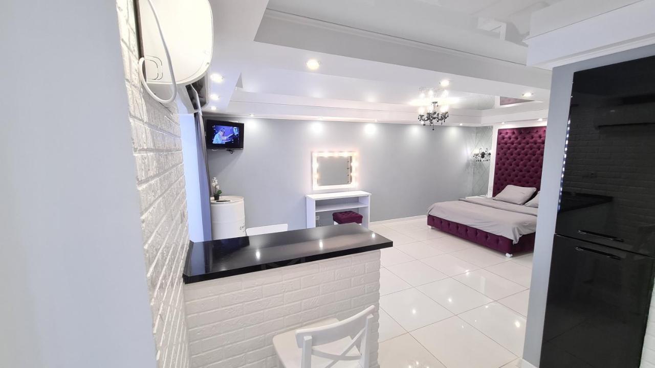 Apartaments On Prospekt Mira 35 Krivoy Rog Exterior foto