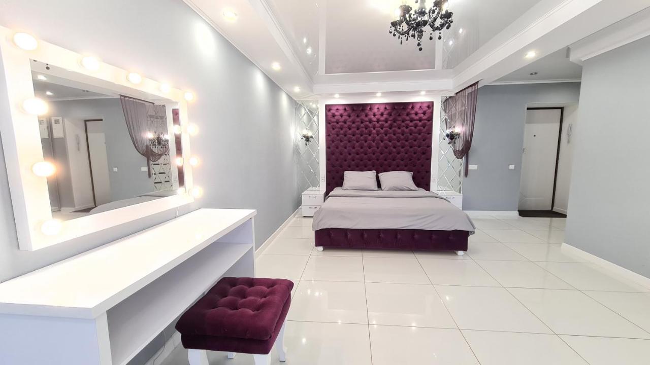 Apartaments On Prospekt Mira 35 Krivoy Rog Exterior foto